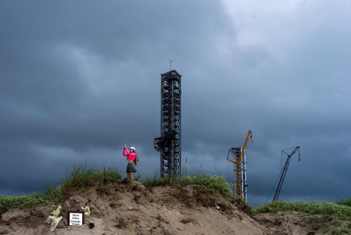 Texas Legislature gives new city of Starbase authority to shut down local beach for SpaceX launches