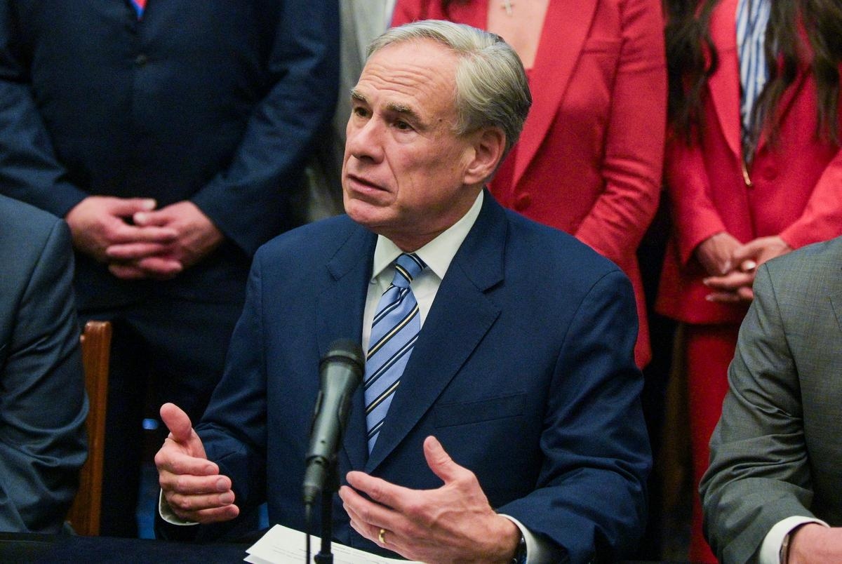 Gov. Greg Abbott asks Texas Supreme Court to expel House Democratic leader who left state