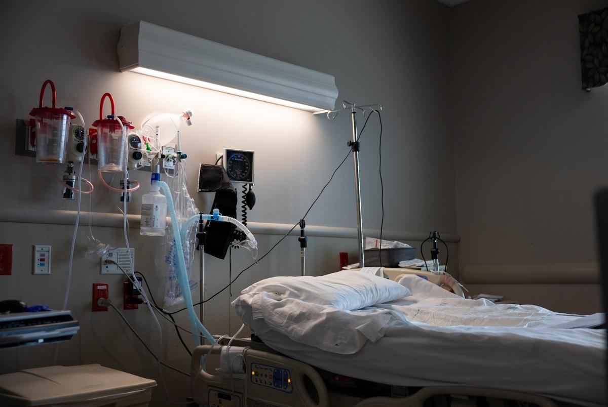 Experts cast doubt on state's report that undocumented immigrants cost Texas hospitals $122M in a month