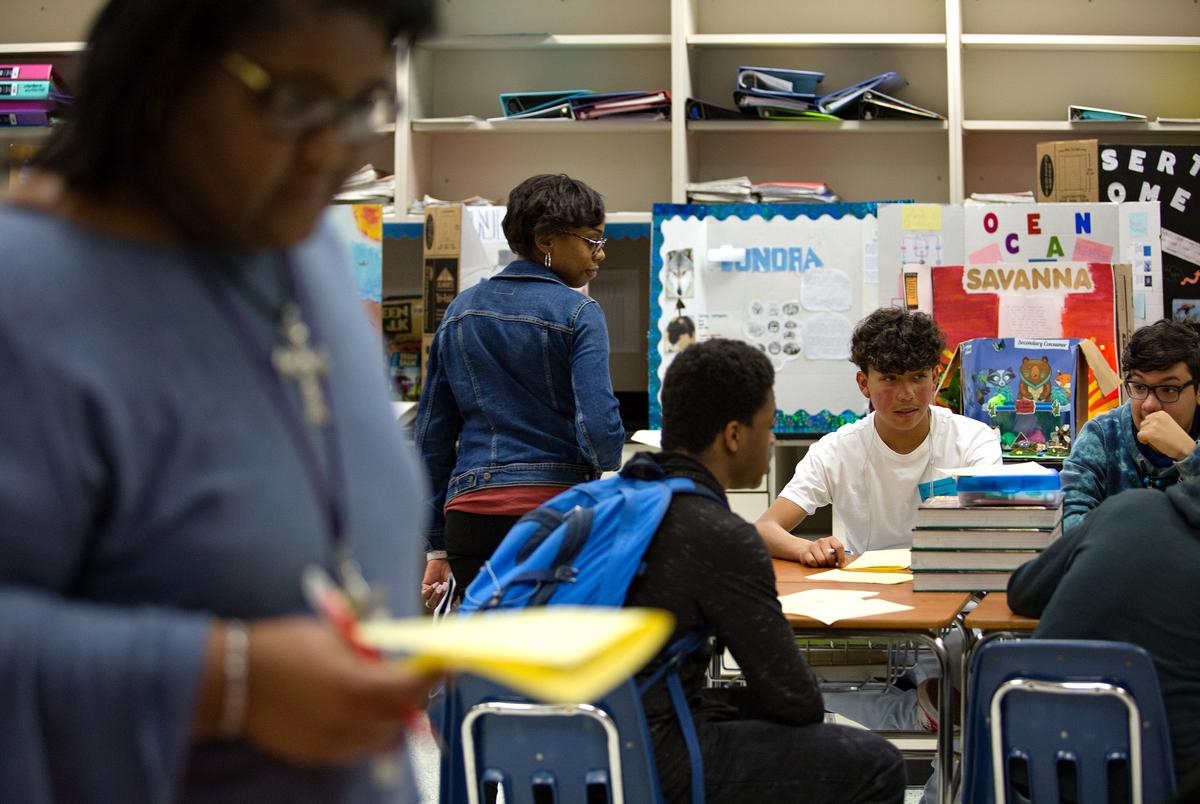 Texas high school students' STAAR scores show gains in STEM fields, struggles in reading and literacy