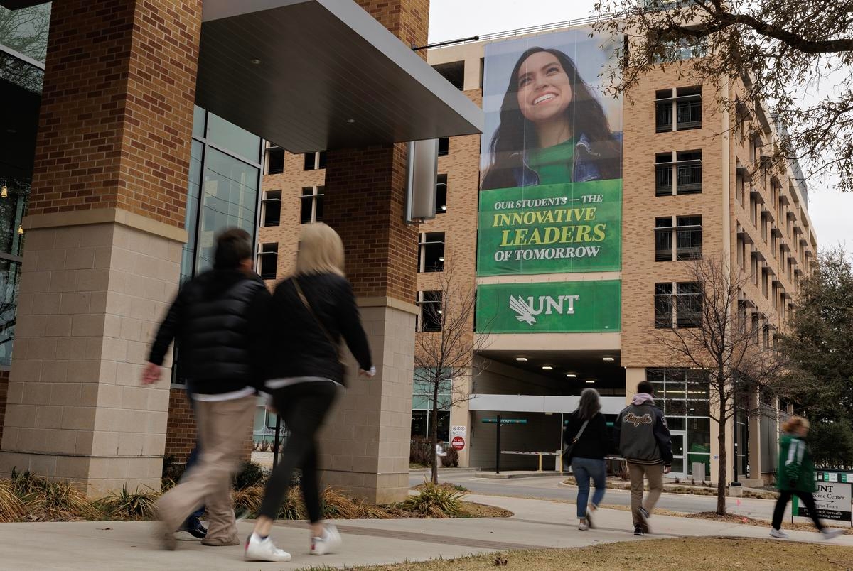 Once again targeting higher ed, Texas lawmakers limited faculty influence, campus speech this session