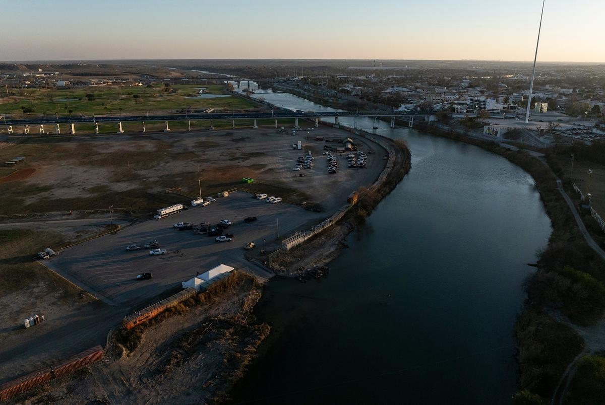 With the border quiet, Texas ponders spending another $6.5 billion on border security