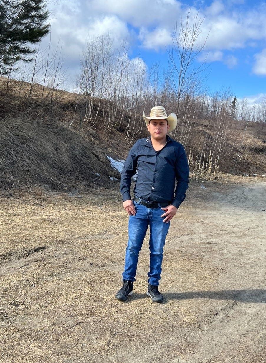 Burlington Free Press writer Dan D'Ambrosio wins regional award for immigration story