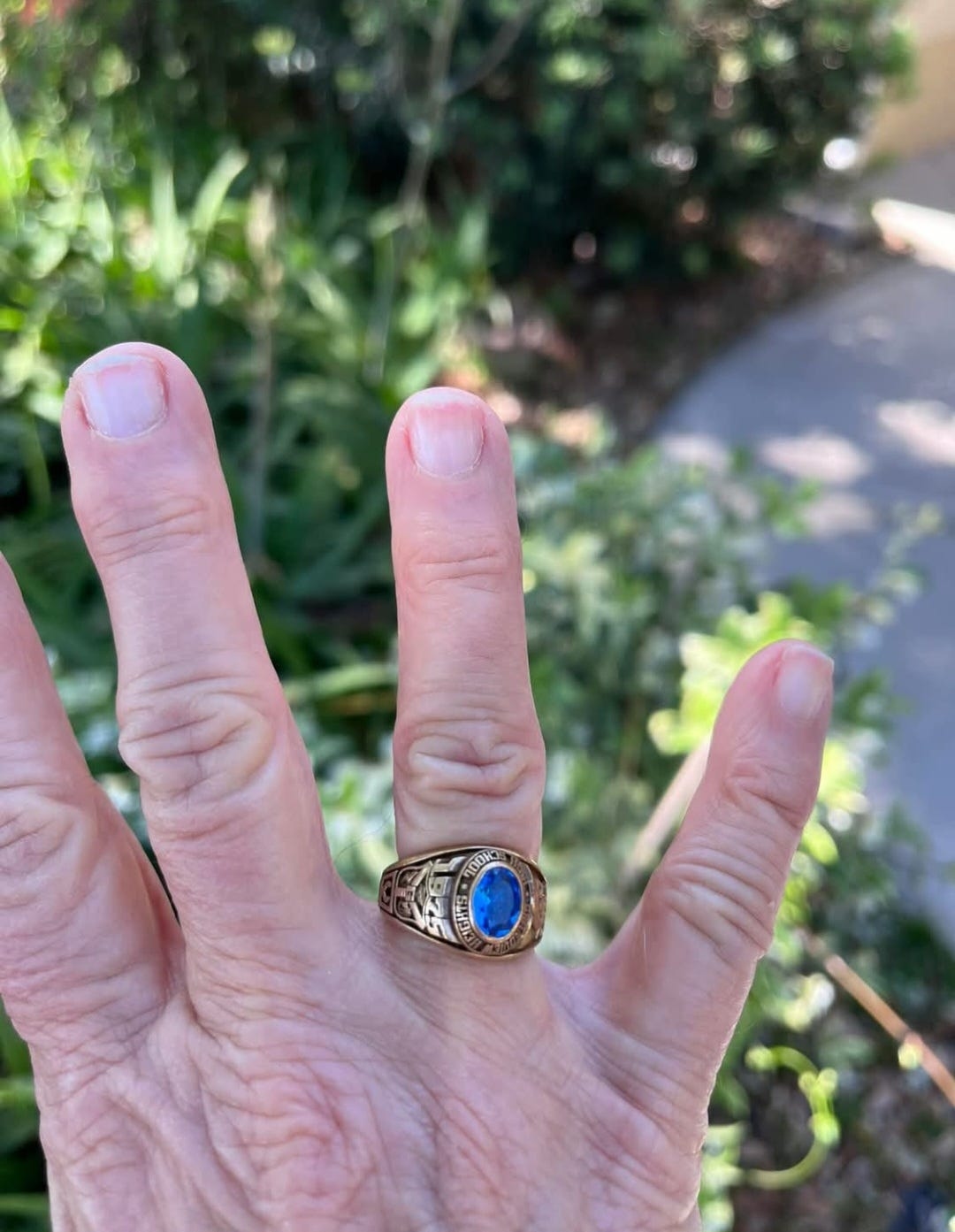 Grandview Heights class ring lost by the sea returned before 50-year class reunion