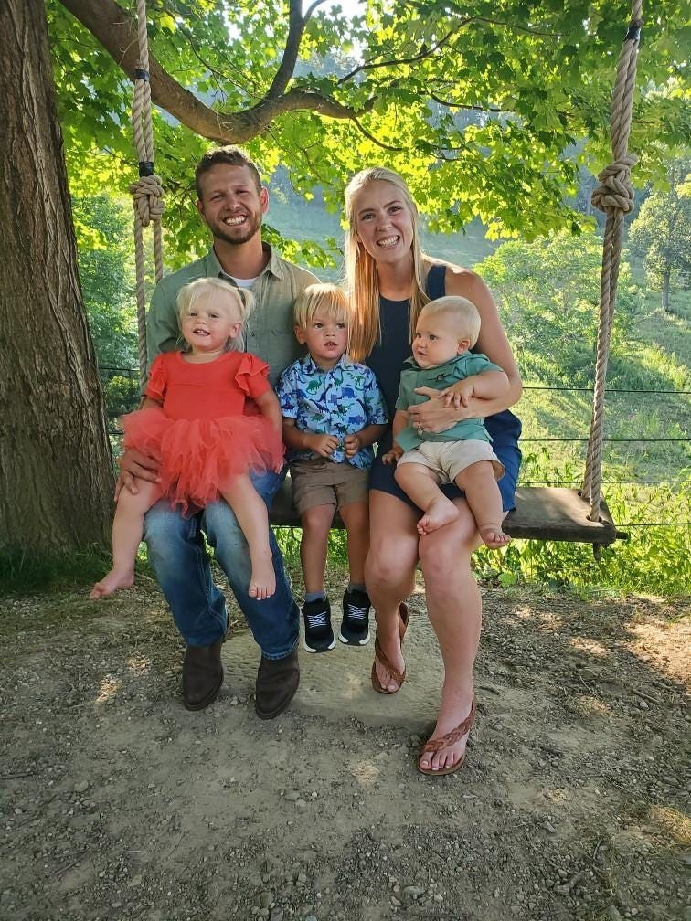'Just blown away:' Friends, family, strangers join to support Reed Hostetler family