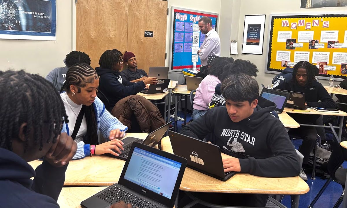Newark High School Students Learn About AI Through Career Exploration