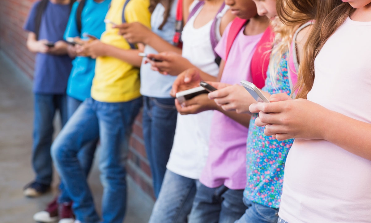Opinion: Instead of Banning Cellphones in School, Our Connecticut District Embraced Them