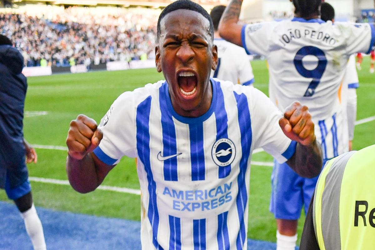 'I have the freedom to make a decision': Estupinan considering Albion exit