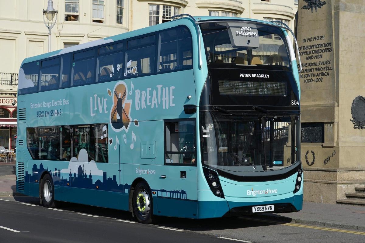 £1 bus fare cap extended for another eight weeks