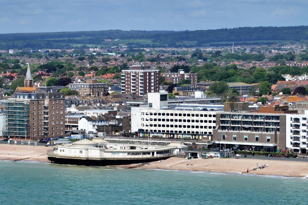 Man's outrage as multi-storey car park's lights left on despite closure