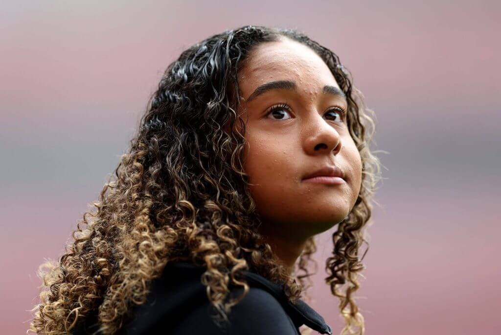Arsenal Women set to sign Liverpool striker Olivia Smith in world-record deal