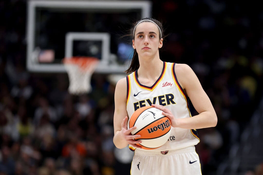 The best Caitlin Clark cards to collect: From rookie cards to autograph cards with Paige Bueckers
