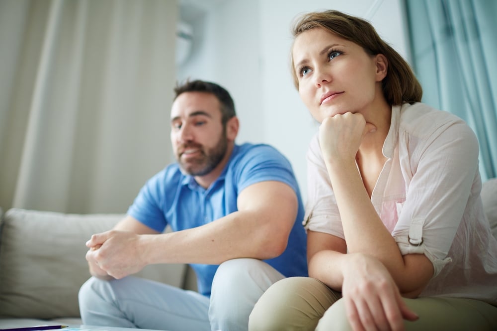15 Behaviors Couples Think Are Harmless—They're Not