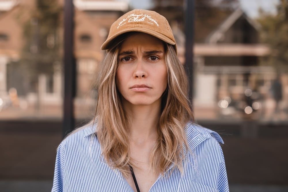 These Deep-Rooted Behaviors Show Your Childhood Left You With Serious Abandonment Issues