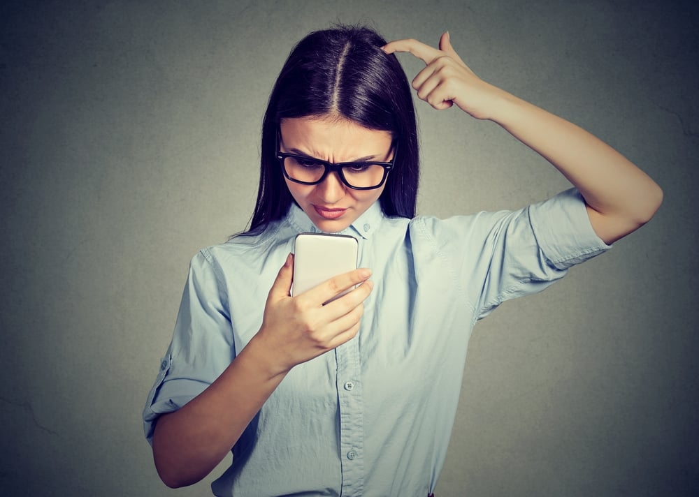 16 Signs Your Partner Isn't As Smart As You
