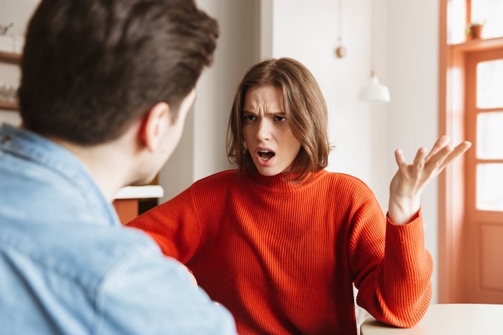 15 Graceful Comebacks For When Someone Rude Insults You