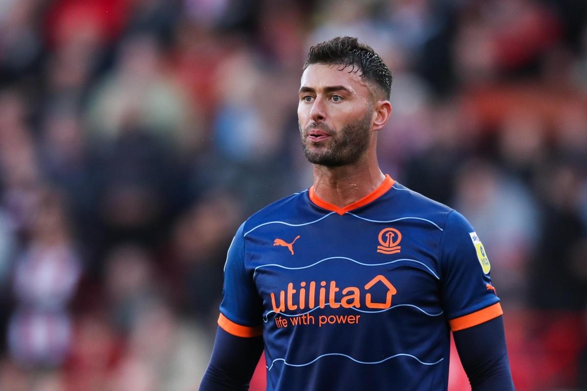 Ex-Wanderers pair released by Hartlepool after spells in National League