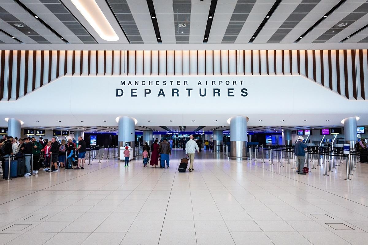 Air traffic control issue causes disruption to flights at Manchester Airport