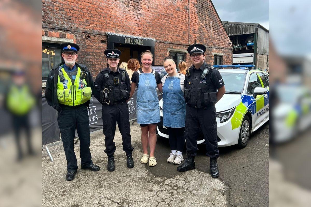 Police officers get the scoop when they pop into popular ice-cream parlour