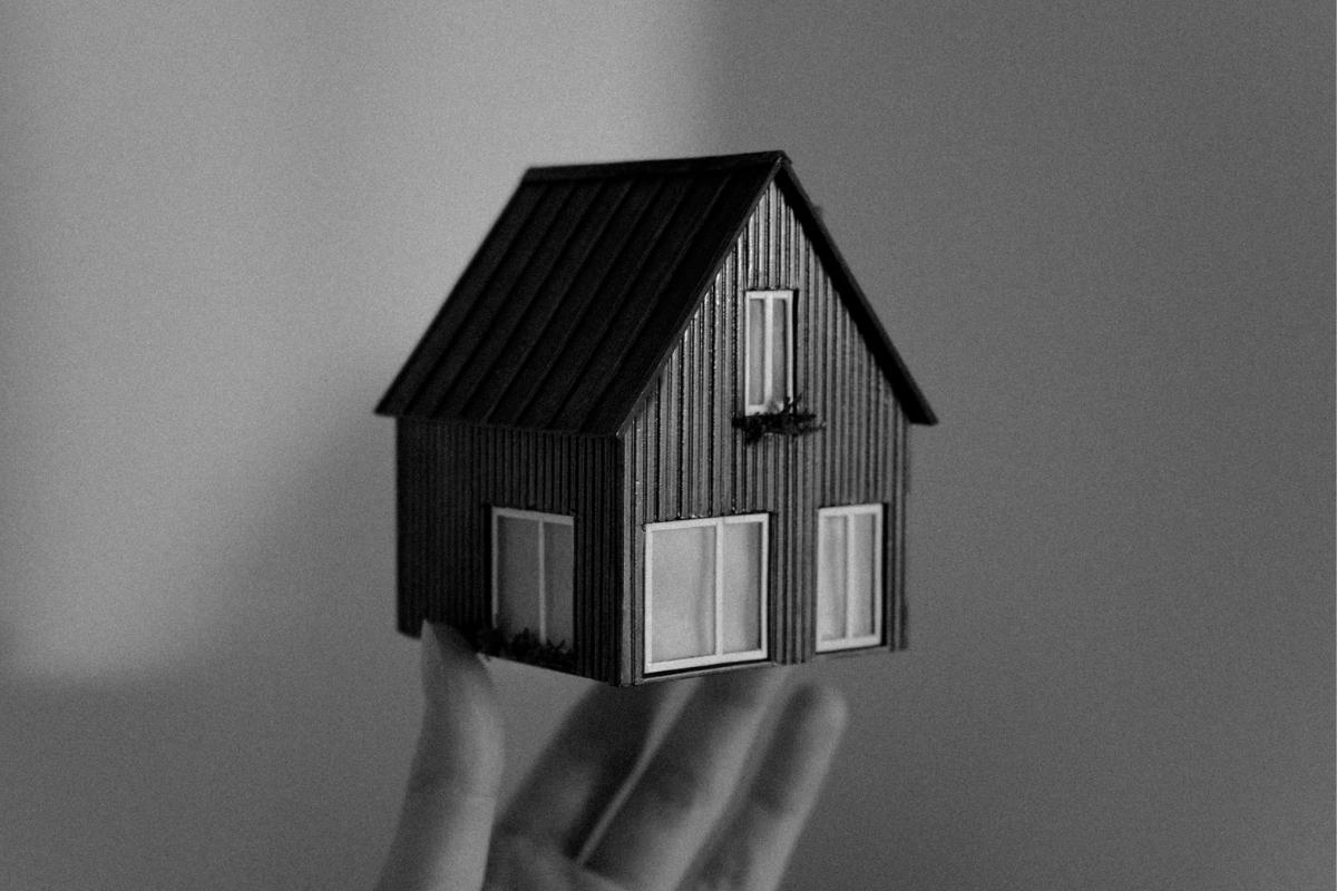 Law firm launches Islamic mortgage service