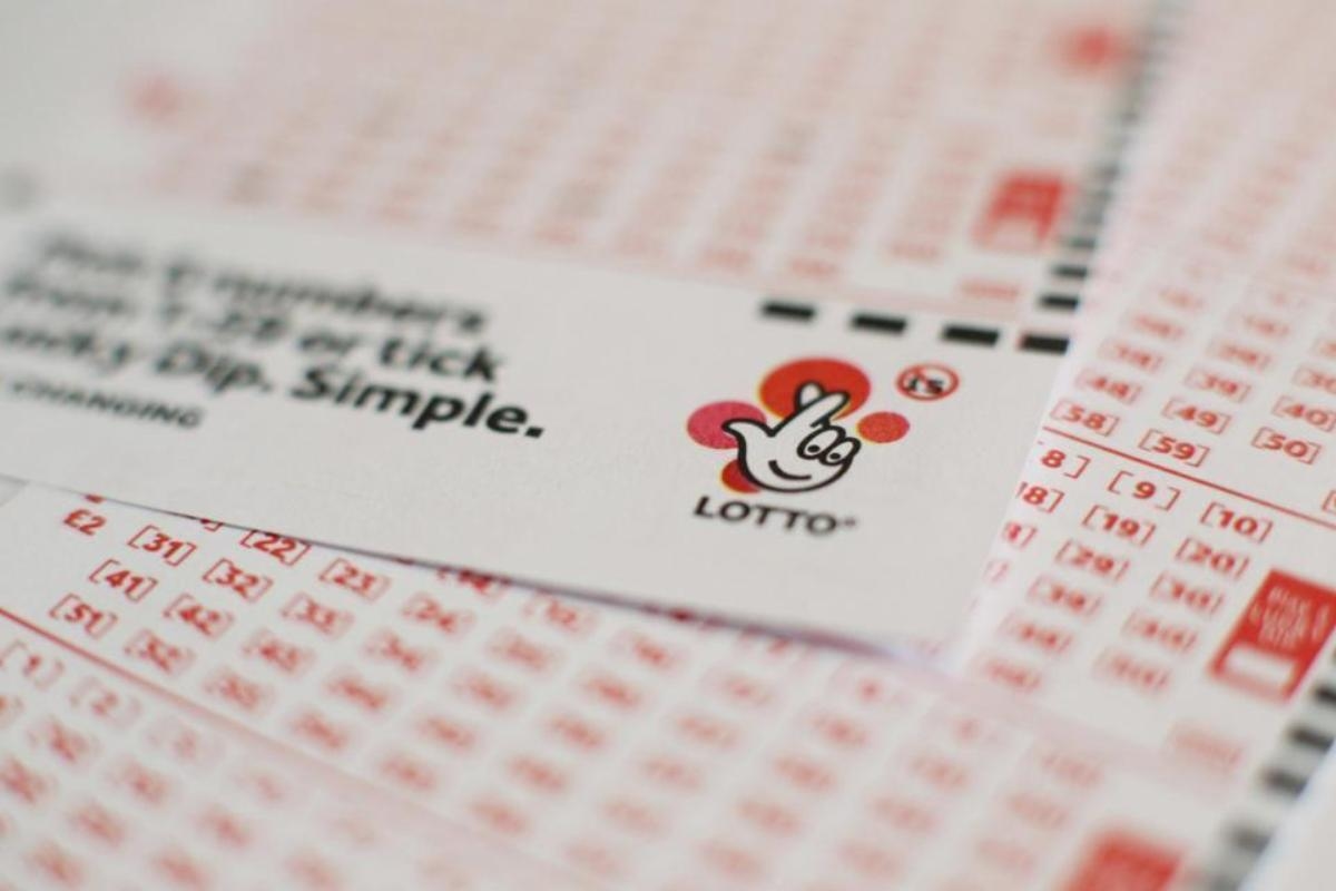 Lotto jackpot rolls over for Saturday's draw