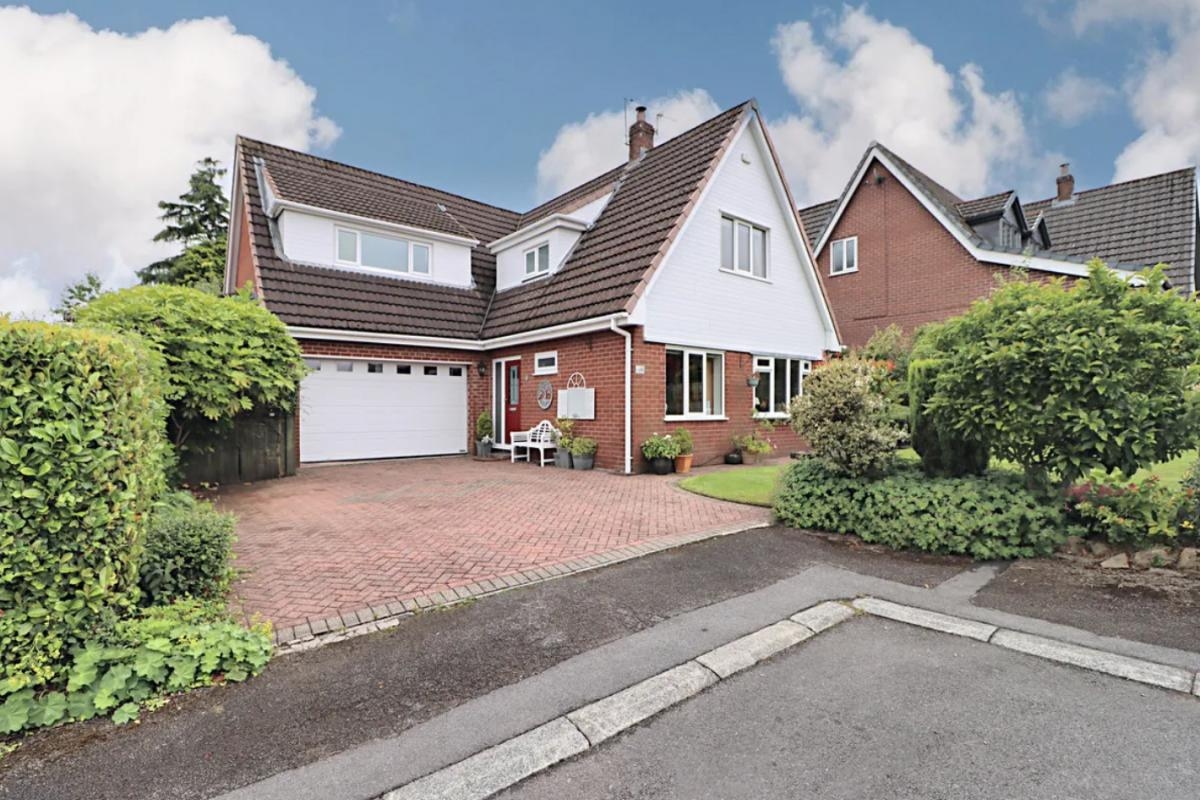 Look inside this 'luxury' detached home in Bolton which is on the market
