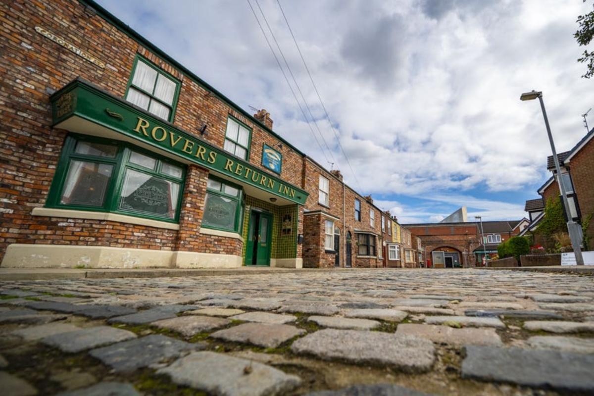 Coronation Street fans beg for 'awful' couple to break up on the show soon