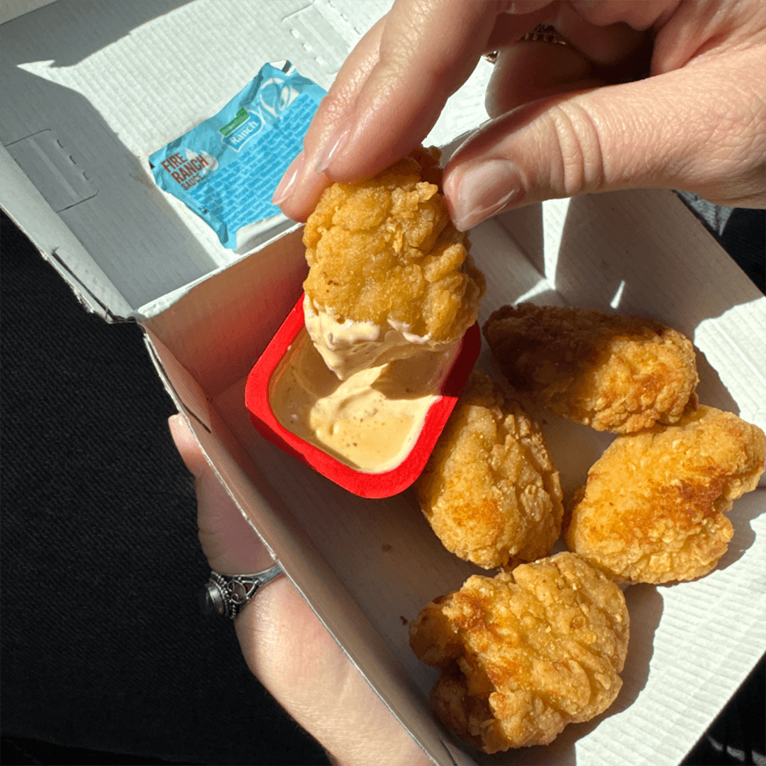 Taco Bell chicken nuggets are back on the menu. See nugget sauces, combo meal prices