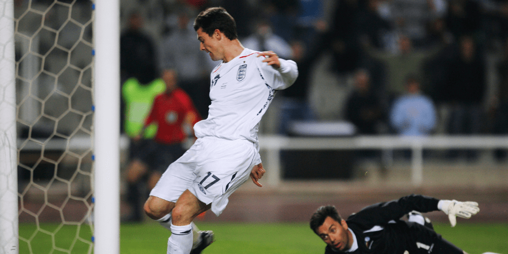 Andorra vs England: When David Nugent nicked Defoe's goal
