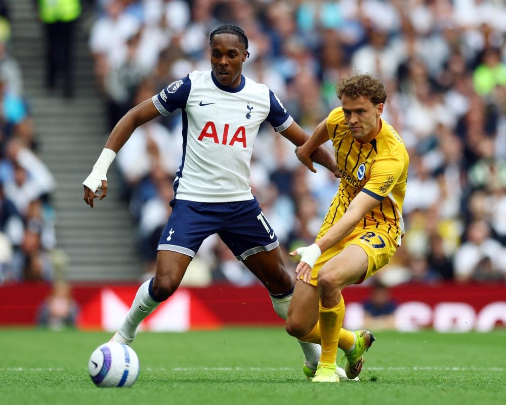 Tottenham to make Mathys Tel move permanent with £30m transfer fee