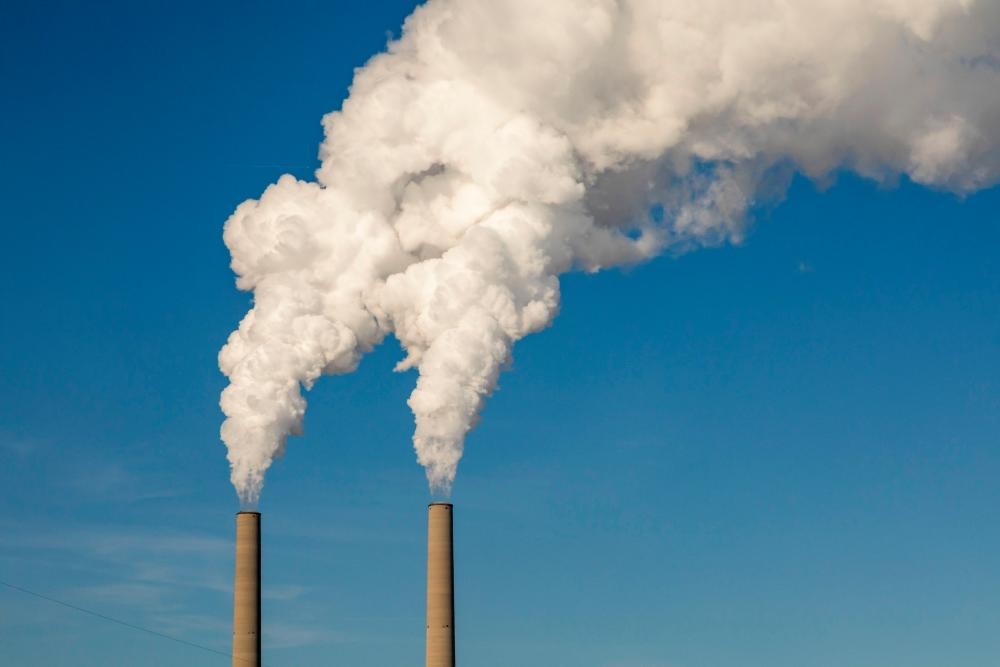 Trump's EPA set to claim power-plant emissions ‘not significant' – but study says otherwise