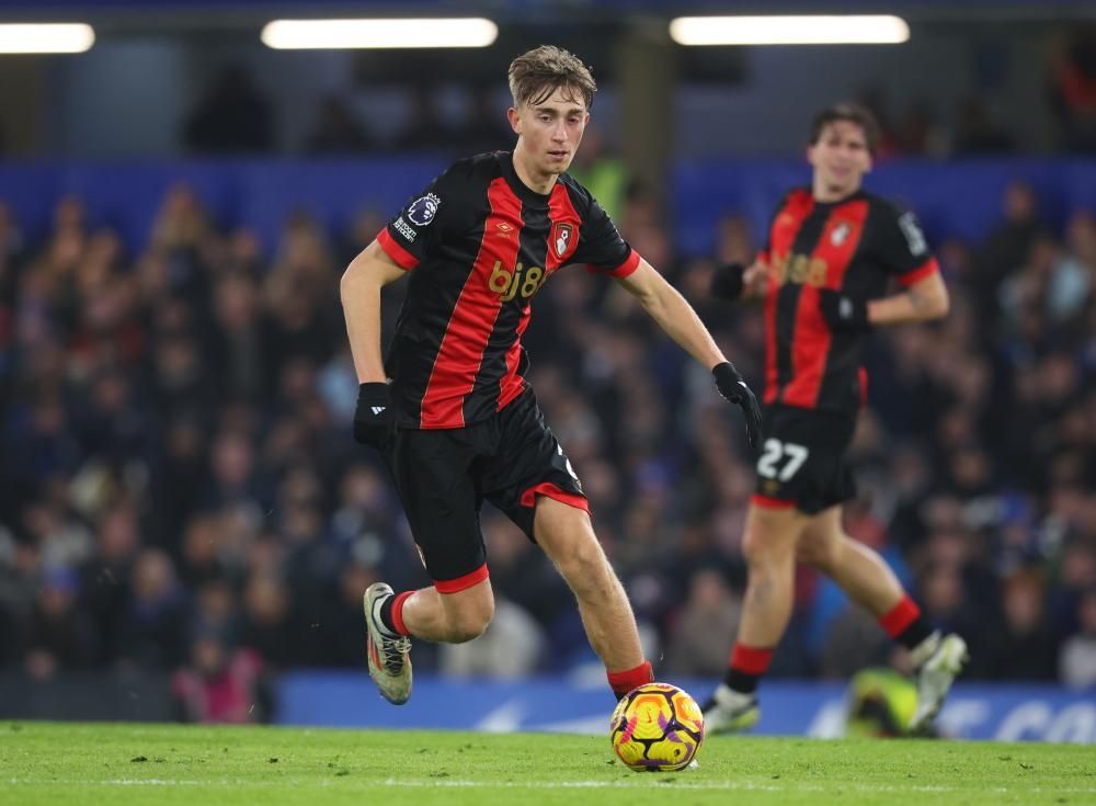 Dean Huijsen signs for Real Madrid in £50m deal with Bournemouth