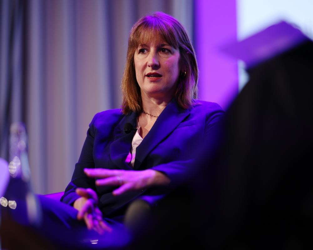 Pensions report cuts Reeves' planned growth funds from £160bn to £11bn