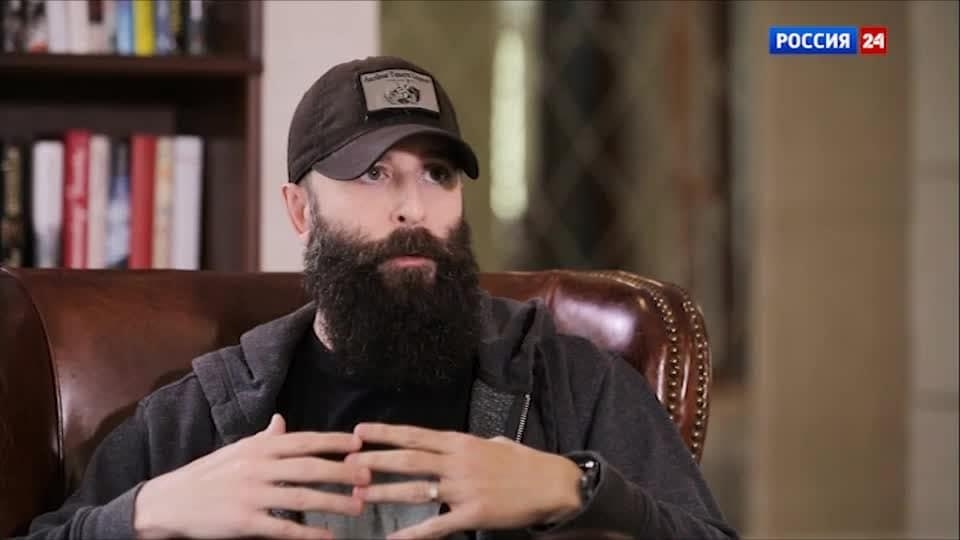 Alleged former members of neo-Nazi group claim its leader is Russian spy