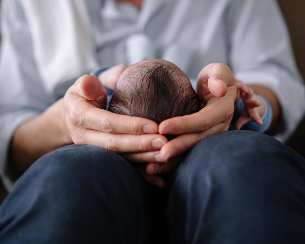 Better paternity leave wouldn't just help Daddy
