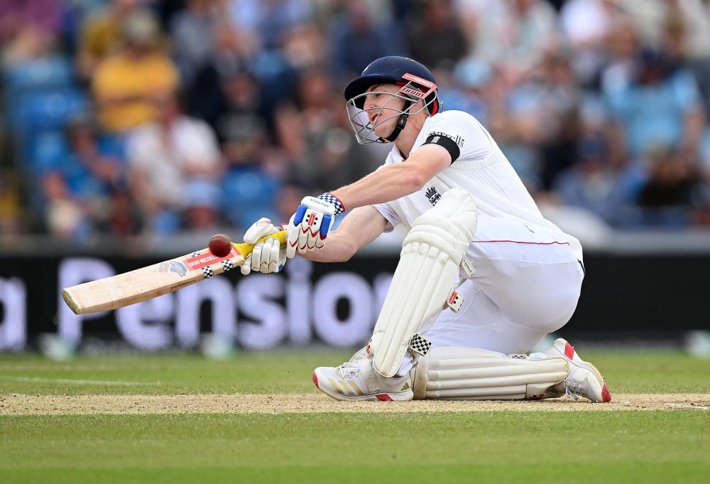 Harry Brook smiles and riles India's attack with swagger and fortune