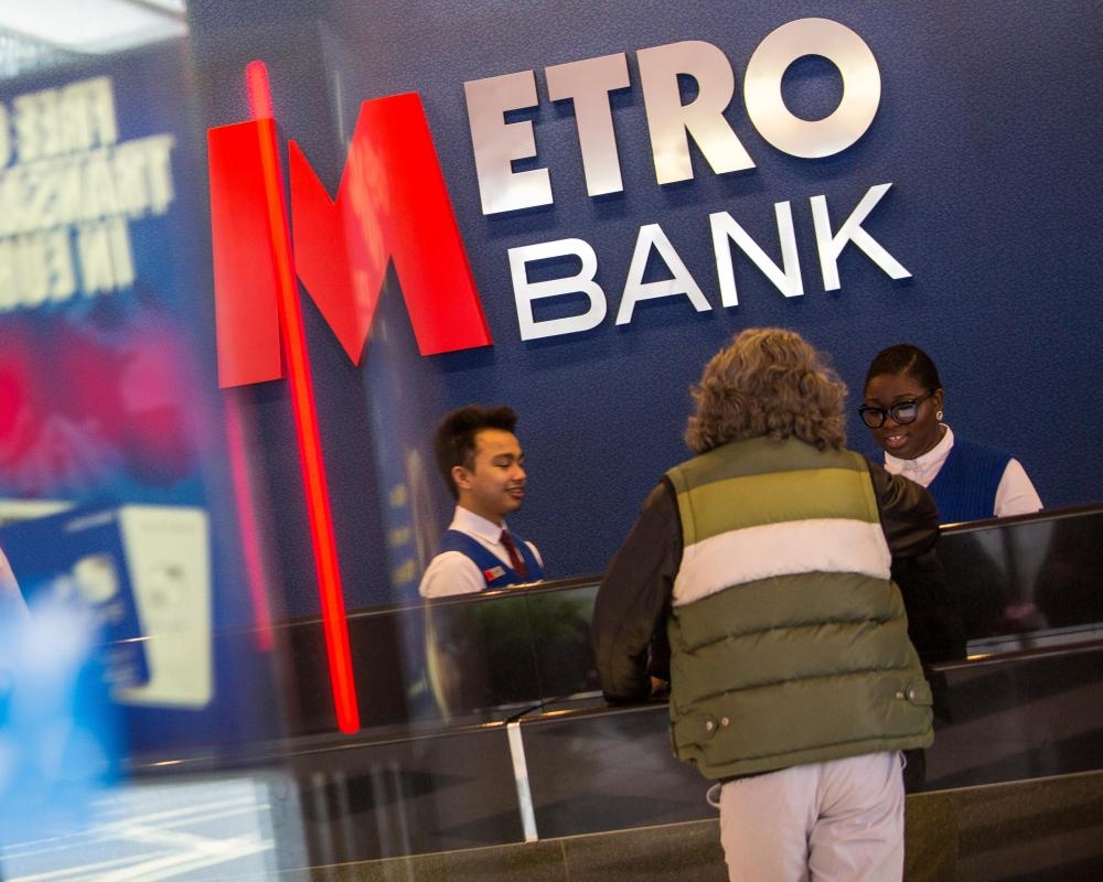 Metro Bank risks backlash as investor advisers warn over scheme that could hand CEO £60m