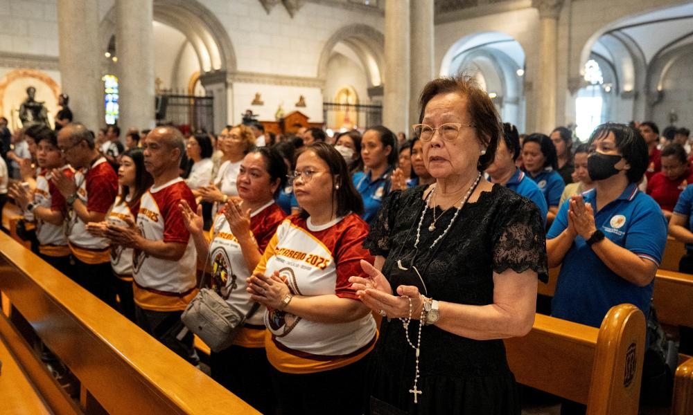 In a bastion of Catholicism, Filipinos mourn Pope Francis and wonder who comes next