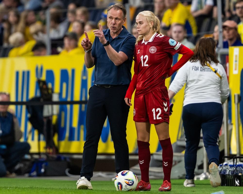 Manchester City Women close to appointing Denmark manager Jeglertz