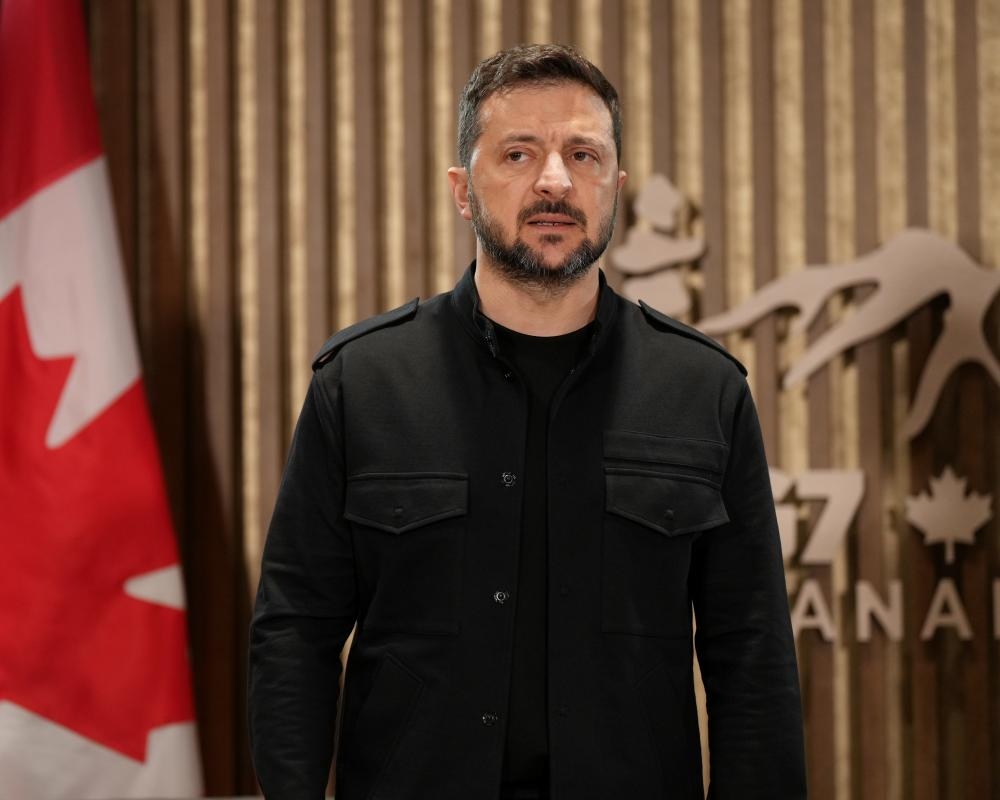 Ukraine left in lurch as Trump rushes out of G7 without meeting Zelenskyy