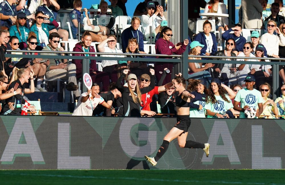 Smoke cannons, rolling subs and goals aplenty: welcome to World Sevens football
