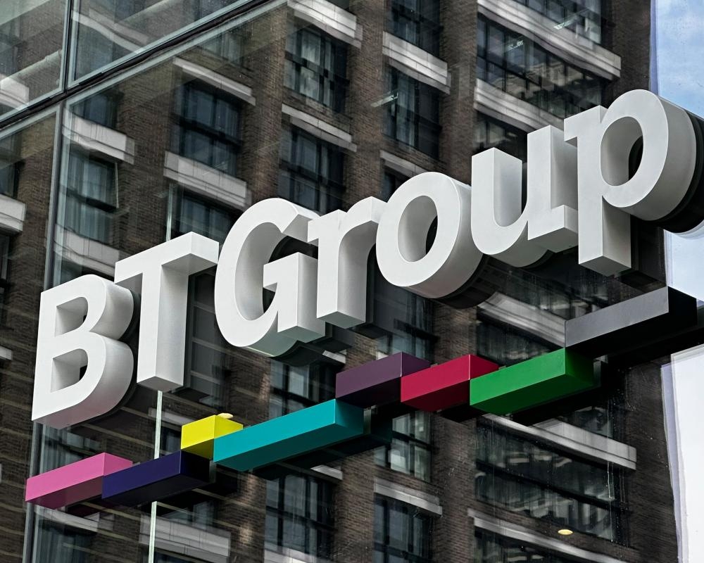 BT considers takeover move for struggling rival TalkTalk