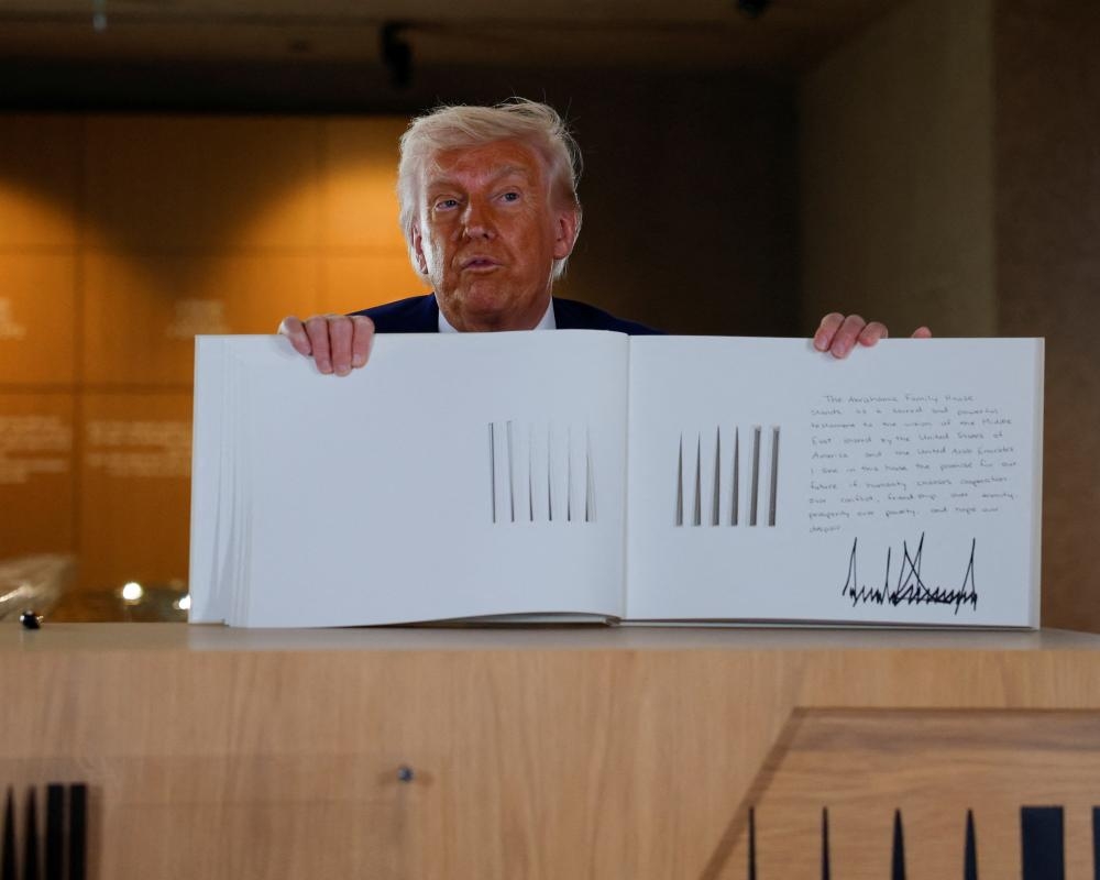 Trump news at a glance: Gulf deals in the spotlight as experts warn receipt of overseas gifts ‘unprecedented'