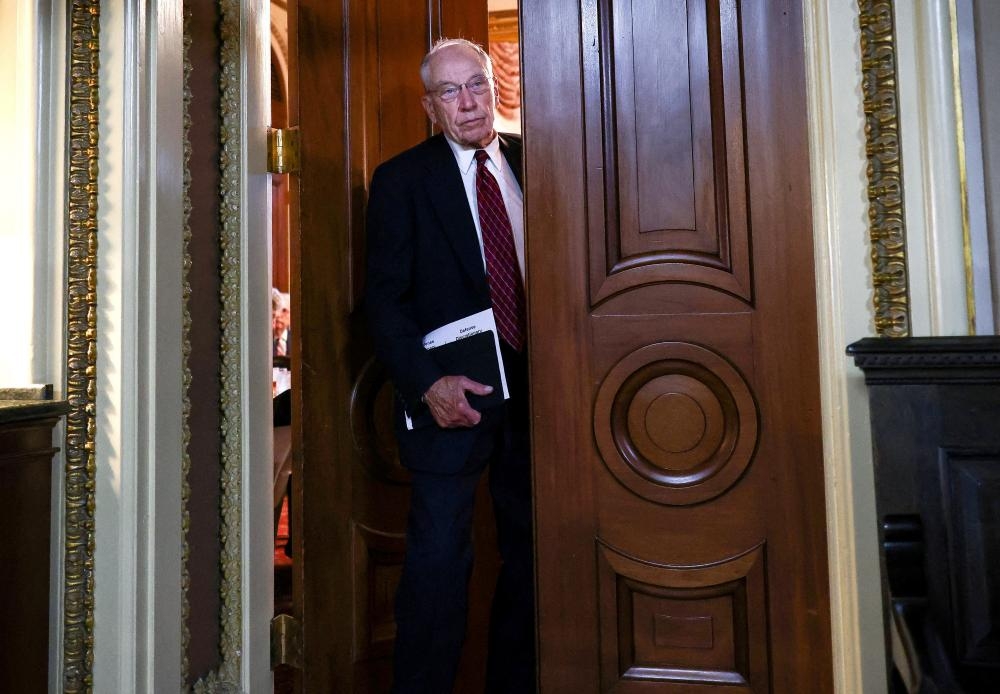 Republicans are dodging fired federal staff: ‘They will not even look in our direction'