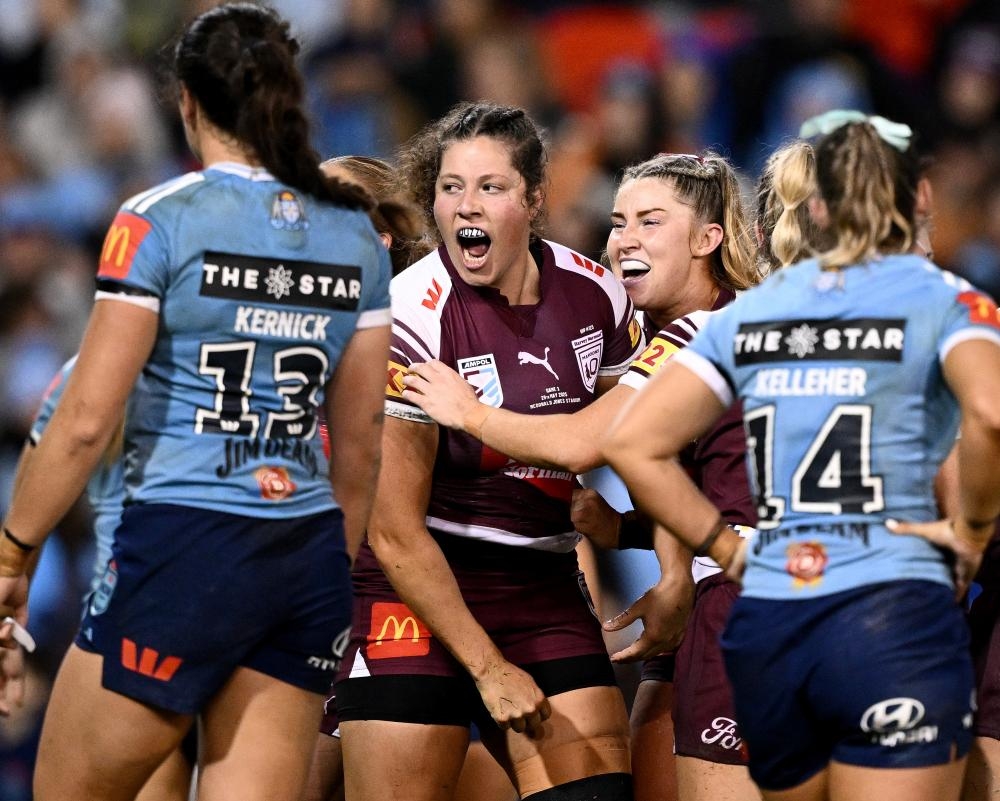 Late try helps Maroons save face in Game 3 of women's Origin series