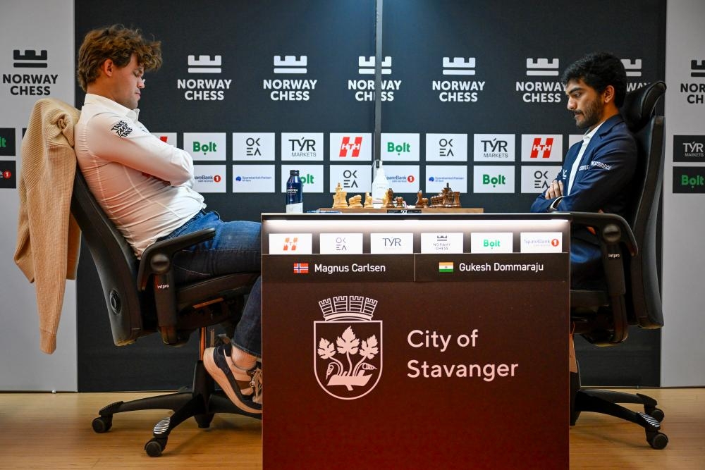 Magnus Carlsen sets early pace as stars collide at Norway Chess