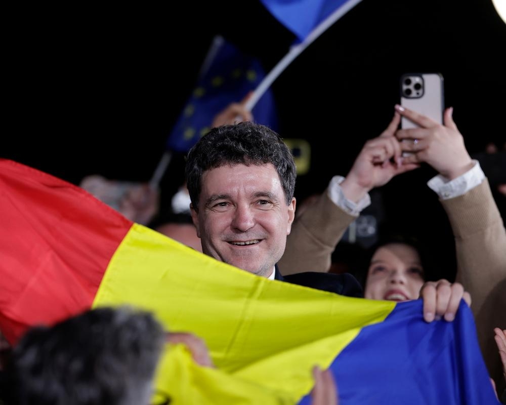 Romania election: EU breathes sigh of relief after Dan defeats far-right rival