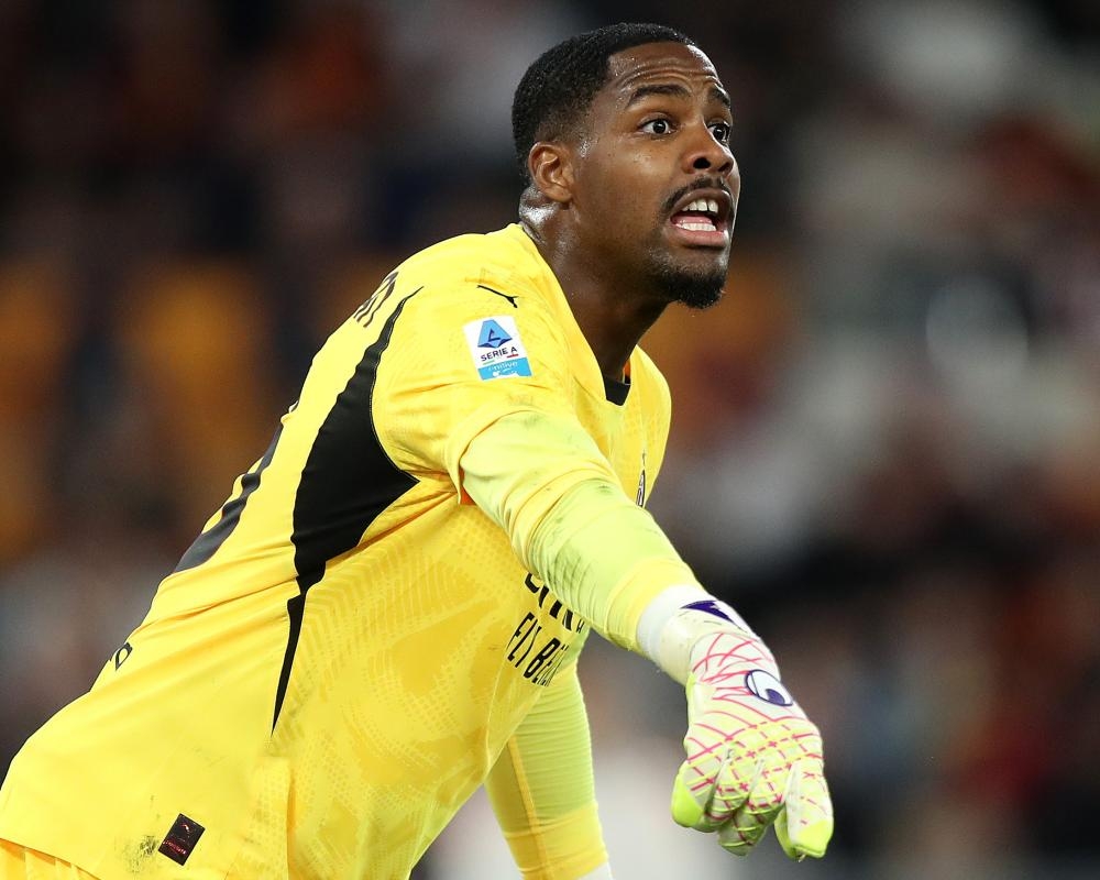 Chelsea halt negotiations with Milan for Mike Maignan after failing to agree fee