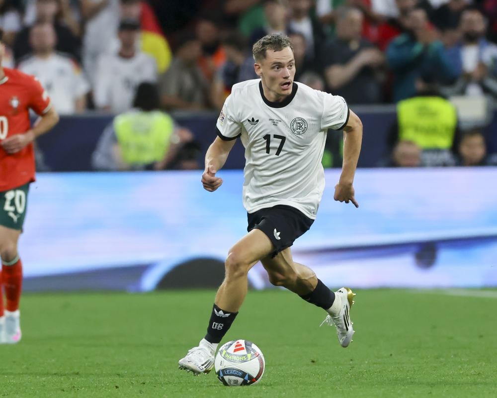Liverpool up their bid for Bayer Leverkusen's Florian Wirtz to £113m