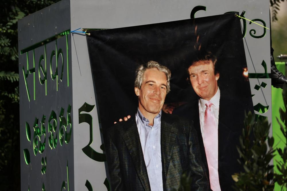 Epstein scandal broadens as trove of letters from famous figures published